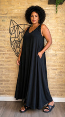 Vestido Largo Tachuelas