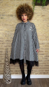 Vestido Cuadros Broche