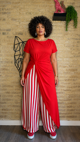 Camiseta Asimétrica Nudo Roja