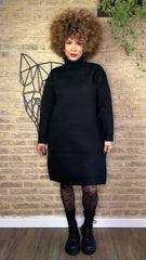 Vestido Cuello Punto Negro