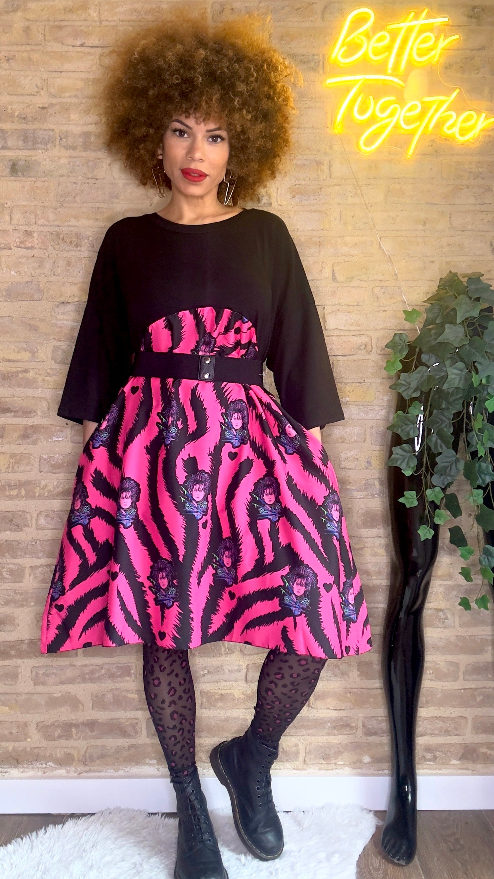 Vestido Manos Tijeras - Exclusivo LOOFRO
