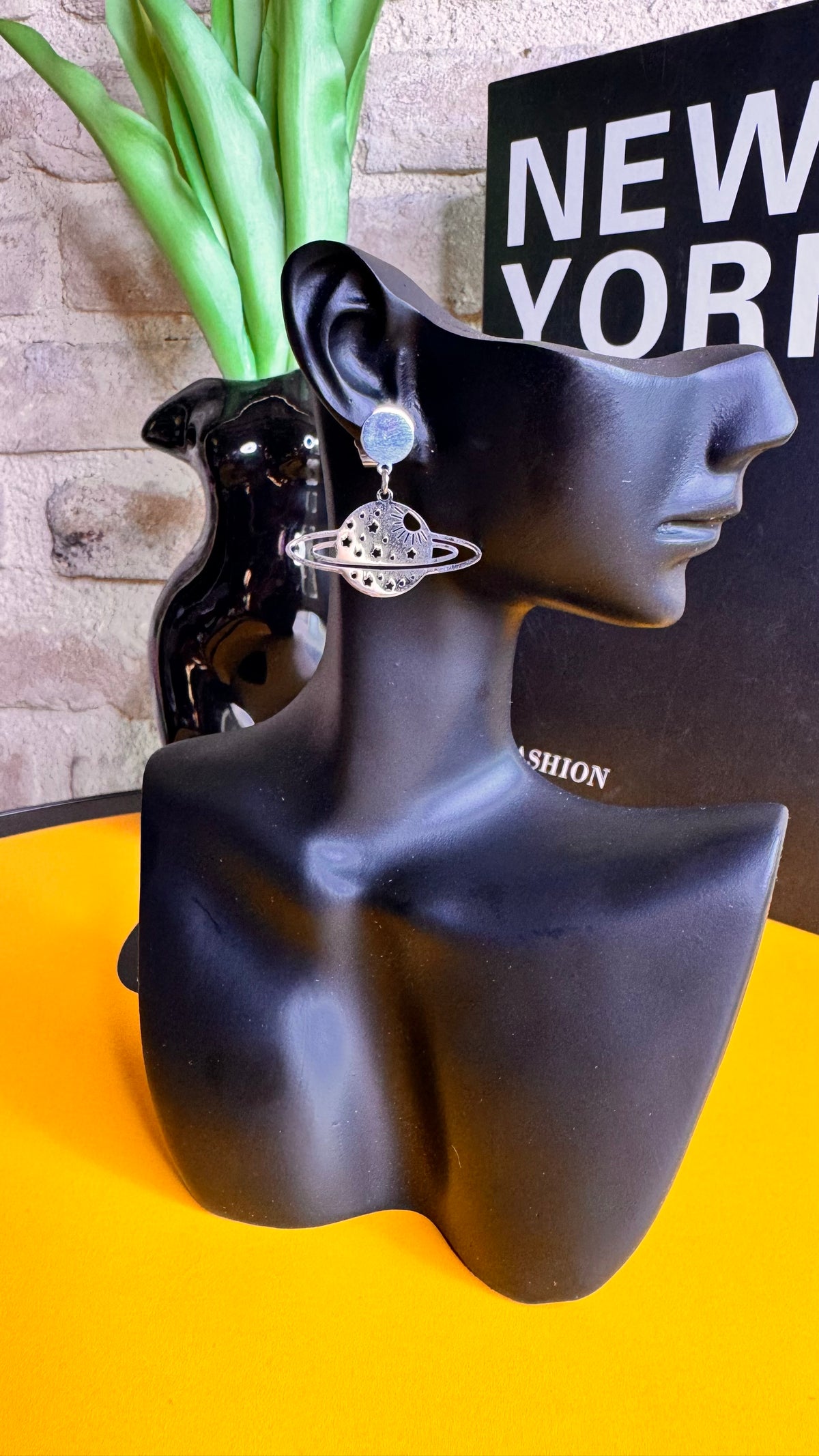 Pendientes Planeta Acero PLATEADO