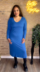 Vestido canalé fluido azul
