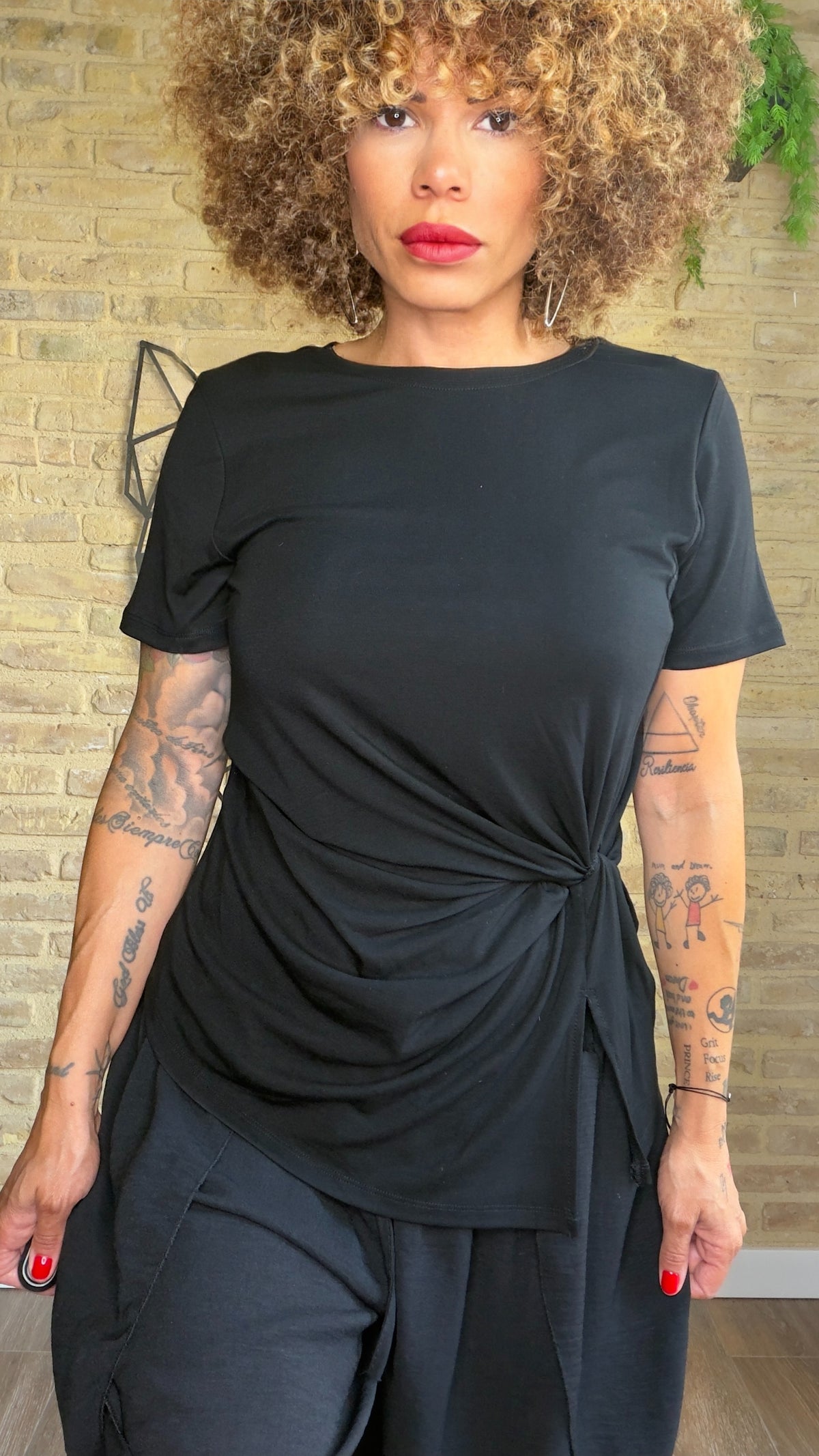 Camiseta Nudo Manga Corta