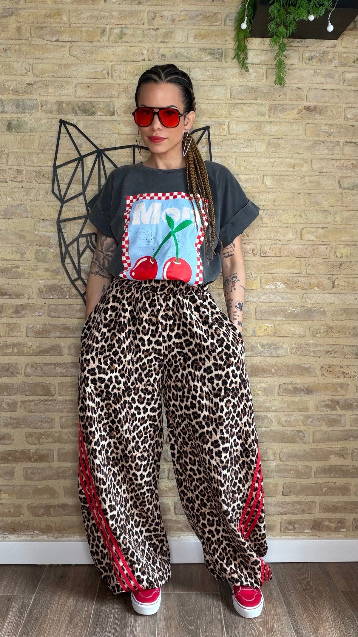 Pantalón Print Raya Roja