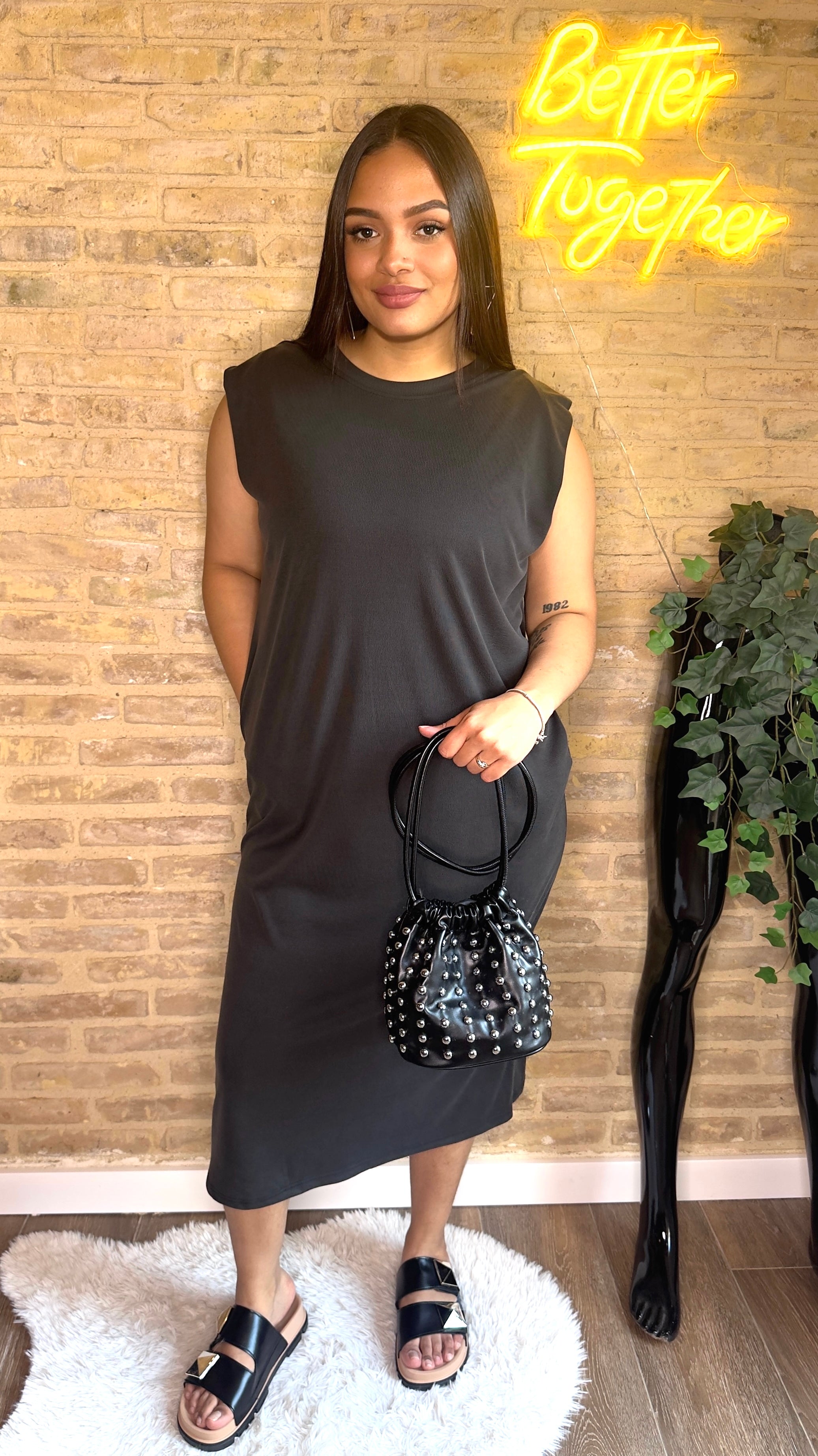Vestido Básico Canalé