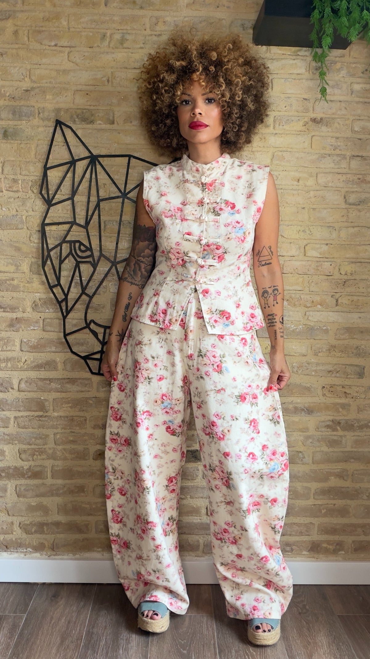 Conjunto PREMIUM Floral Crudo