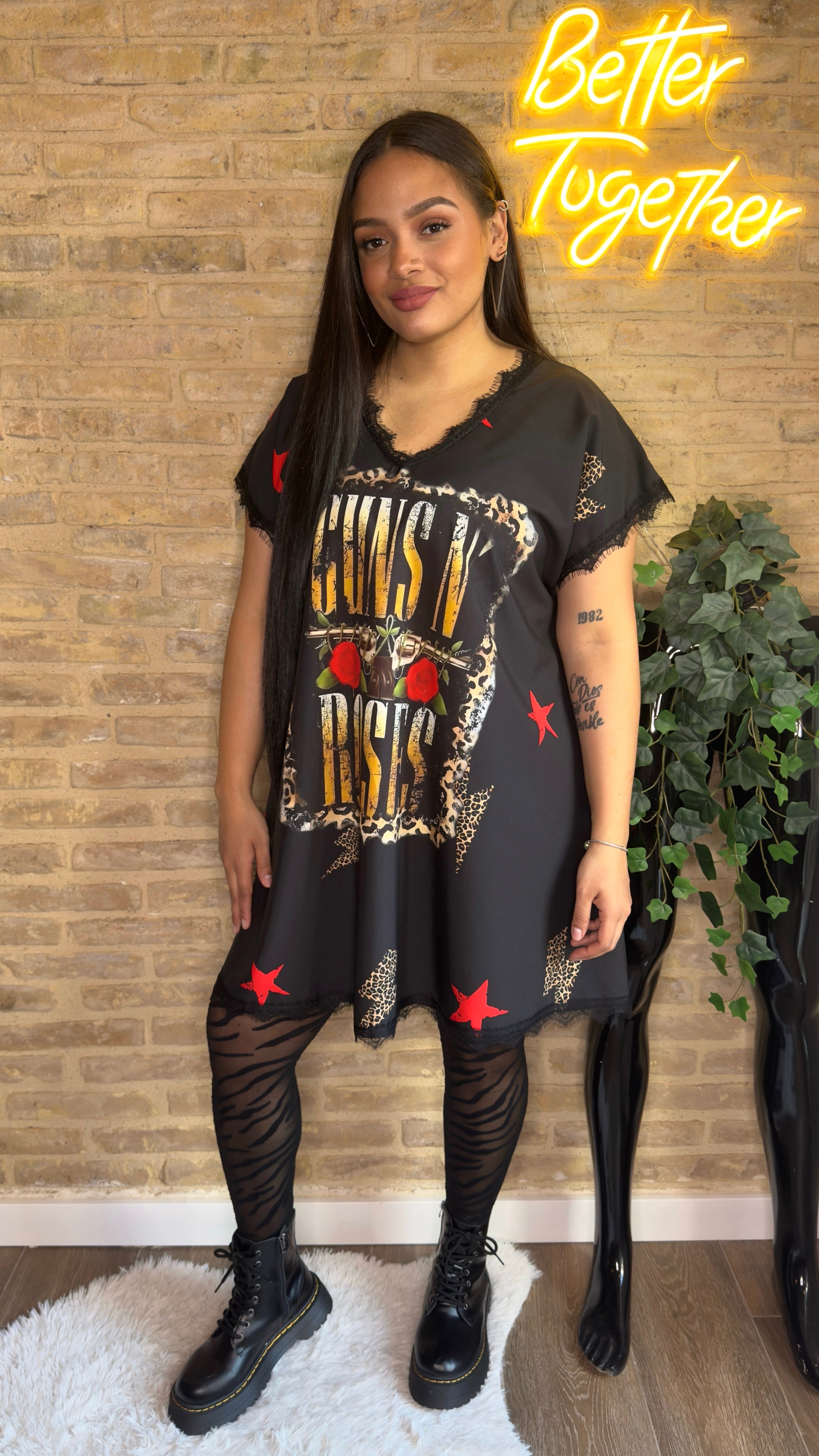 Vestido Puntilla  Gun’s & Roses - Exclusivo LOOFRO