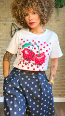 Camiseta Cherry Tachuelas