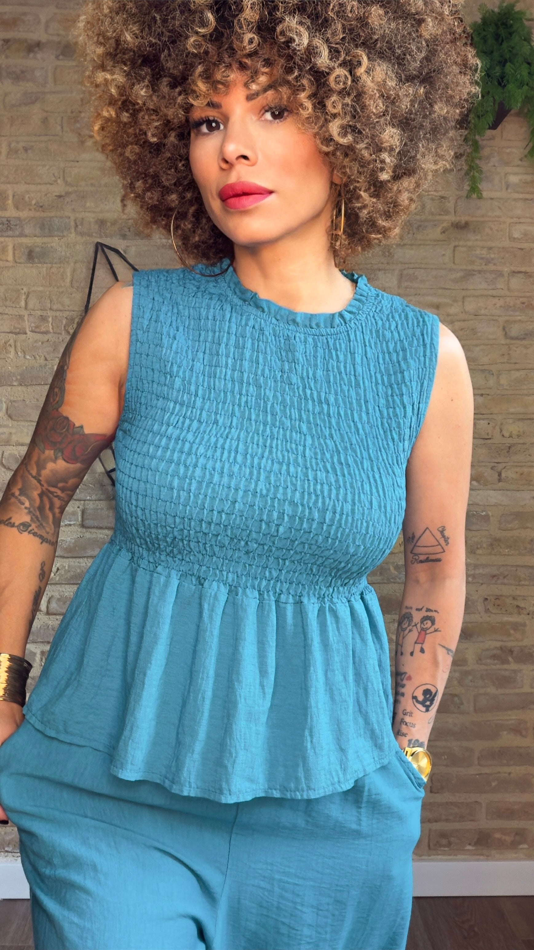Conjunto Fluido Azul