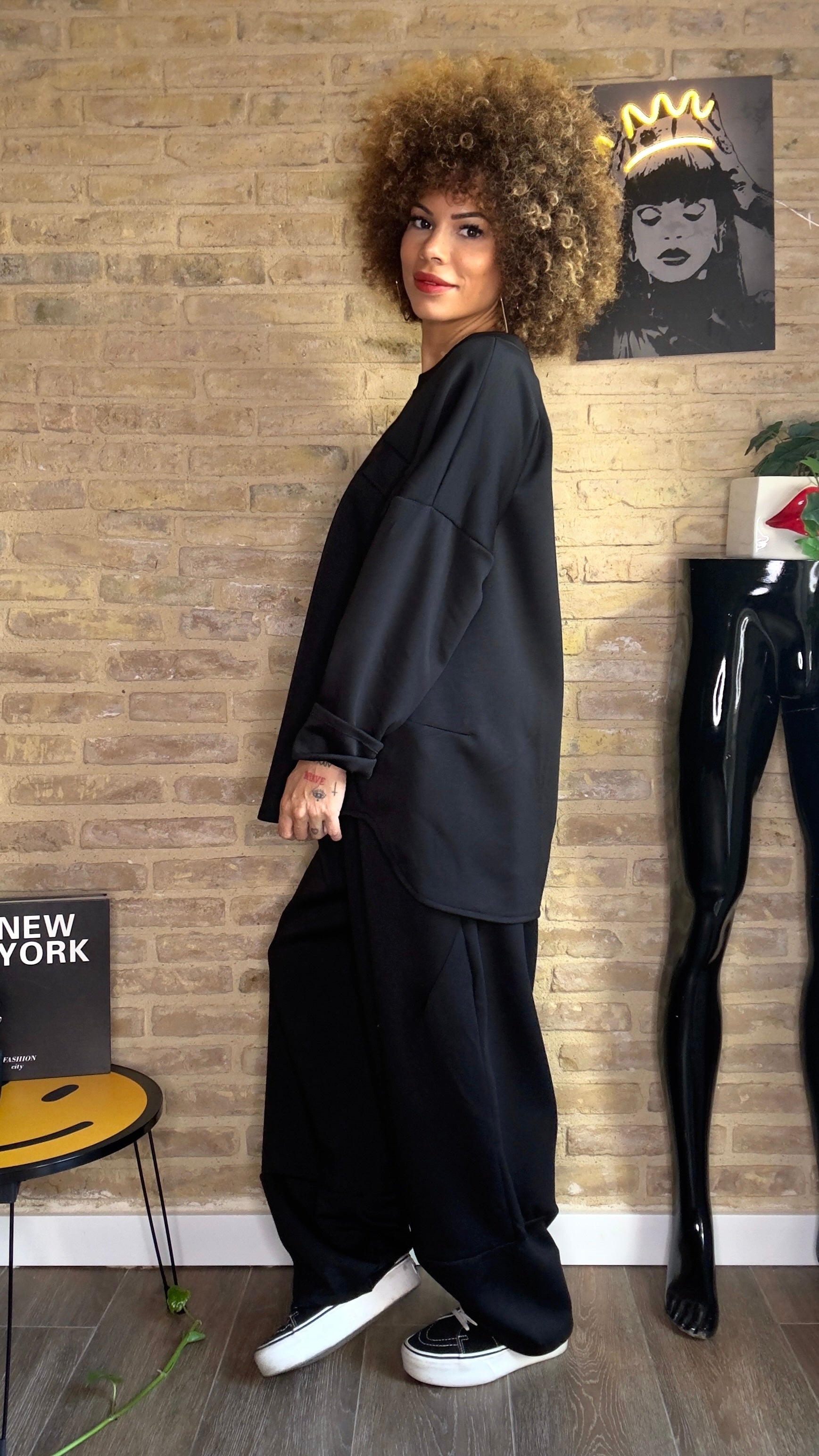 Conjunto Negro