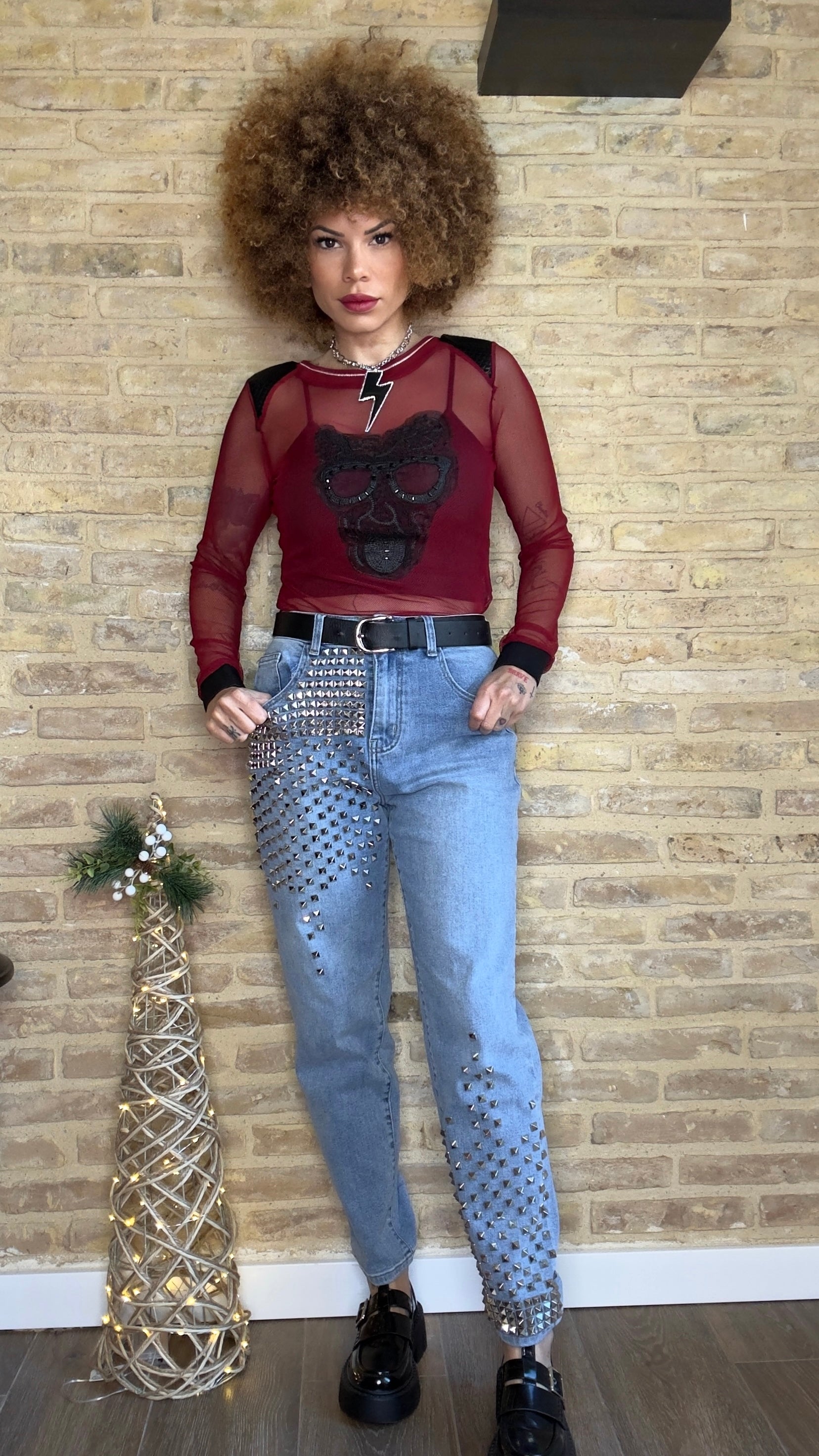 Pantalón Denim Tachuelas