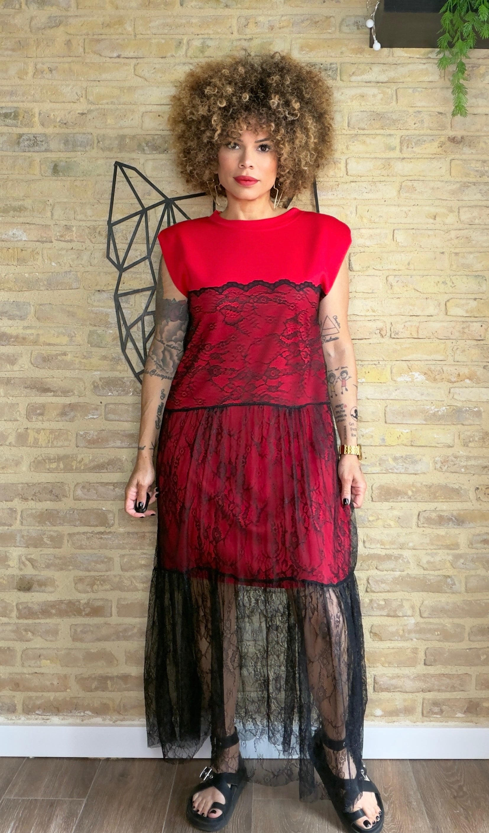 Vestido Hombreras Puntilla